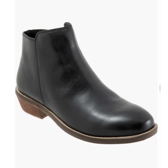 NEW black leather SoftWalk Rocklin or Rocklin 2.0 ankle boots. SIZE 7 N US - Picture 1 of 8